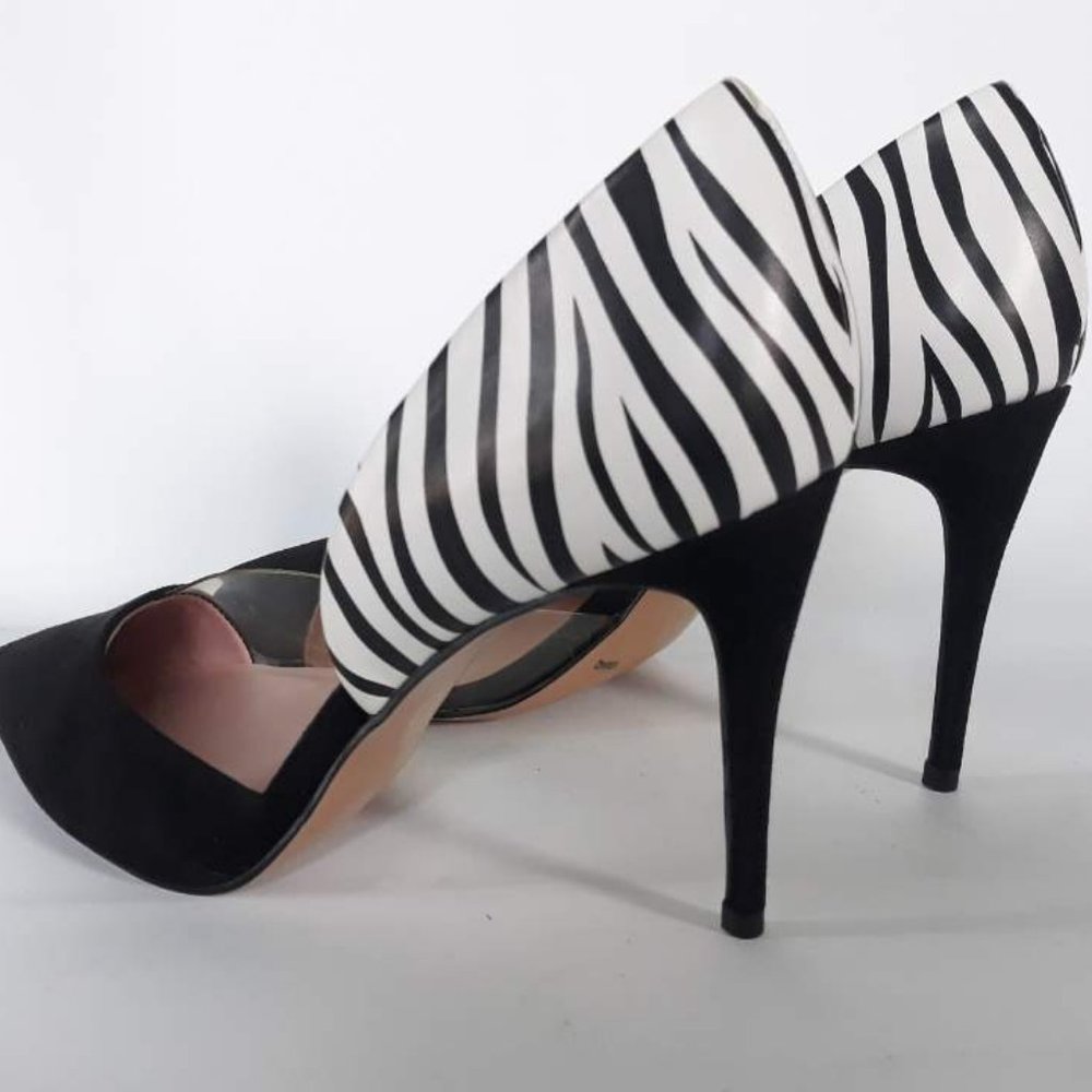 Mix No. 6 Black Pointed Toe Pumps with Zebra Print Heel size 10 - Picture 7 of 13